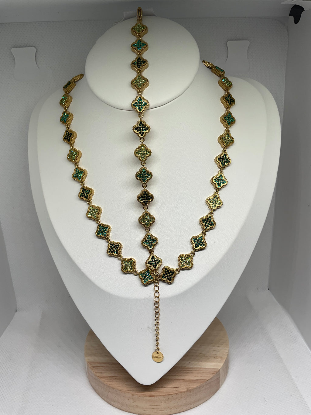 Collier fantaisie doré
