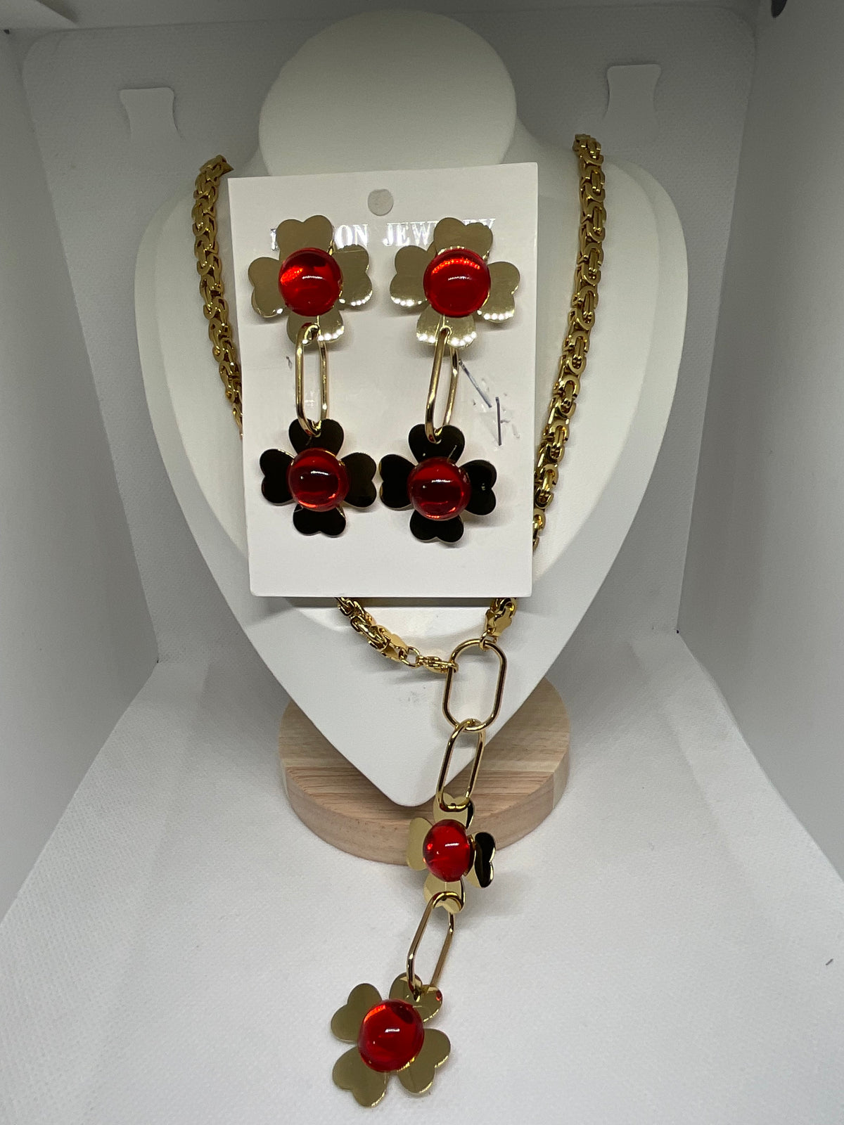🌸 Parure Fleur Précieuse – Collier & Boucles d’oreill